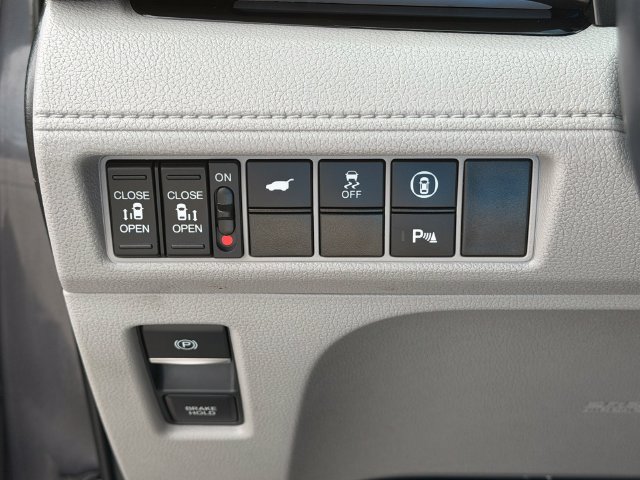 Used 2022 Honda Odyssey Touring image 12