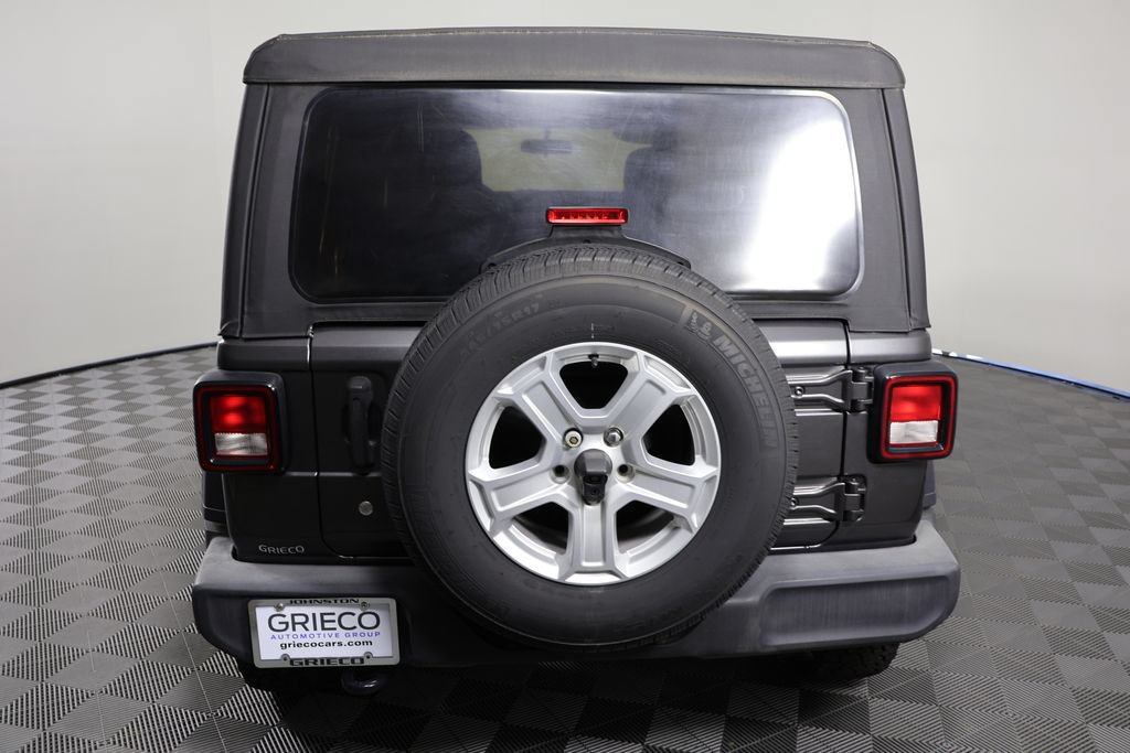Used 2018 Jeep Wrangler Unlimited Sport S AWD/4WD image 7
