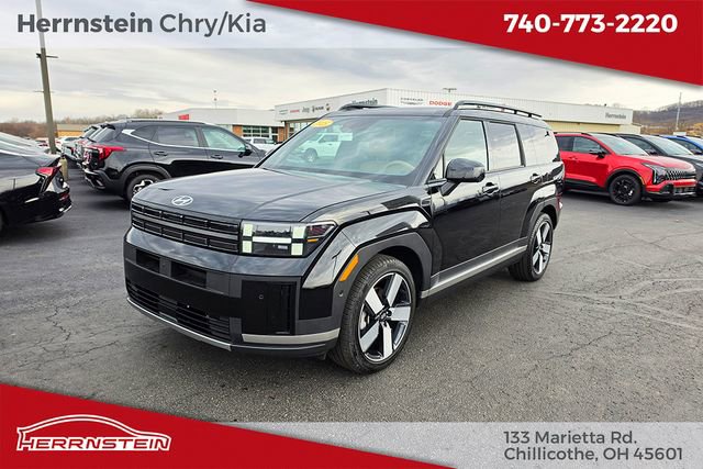 Used 2025 Hyundai Santa Fe Limited image 3