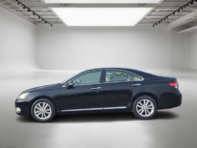 Used 2011 Lexus ES 350 FWD image 2