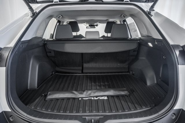 New 2025 Toyota RAV4 XLE image 9