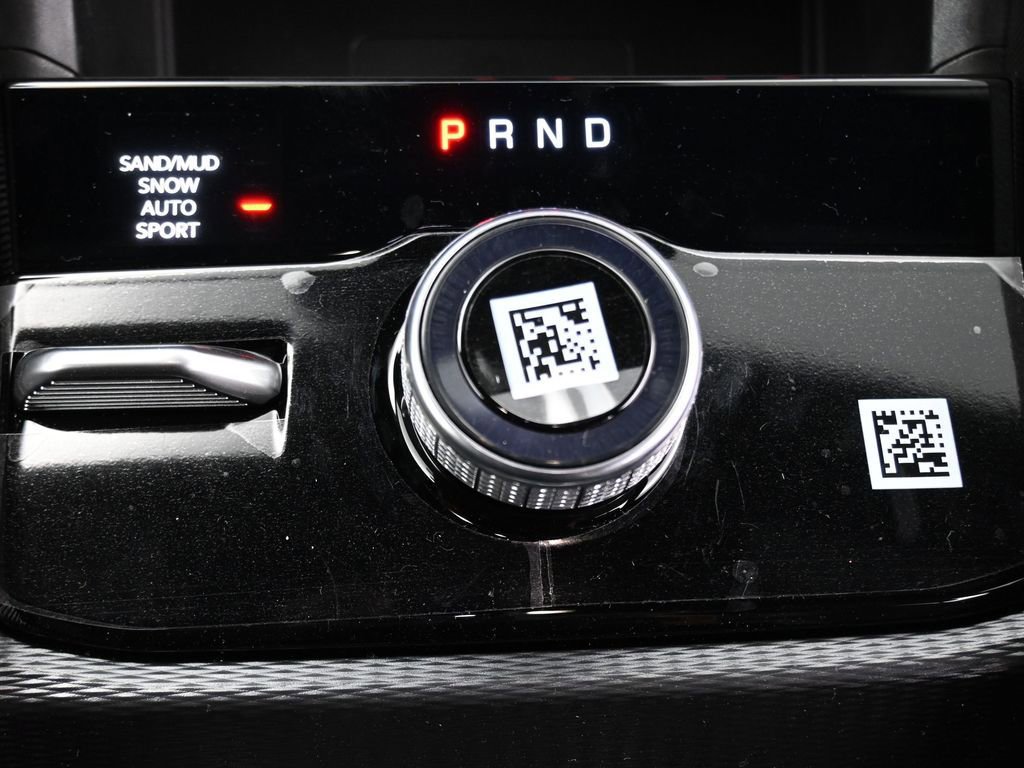 New 2025 Jeep Grand Cherokee L Limited w/ Luxury Tech Group II image 30