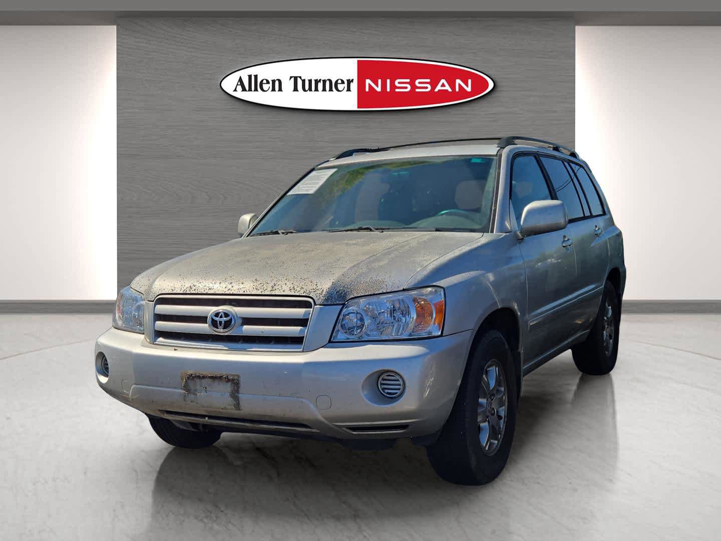 Used 2005 Toyota Highlander 2WD V6 w/ 3rd Row image 26