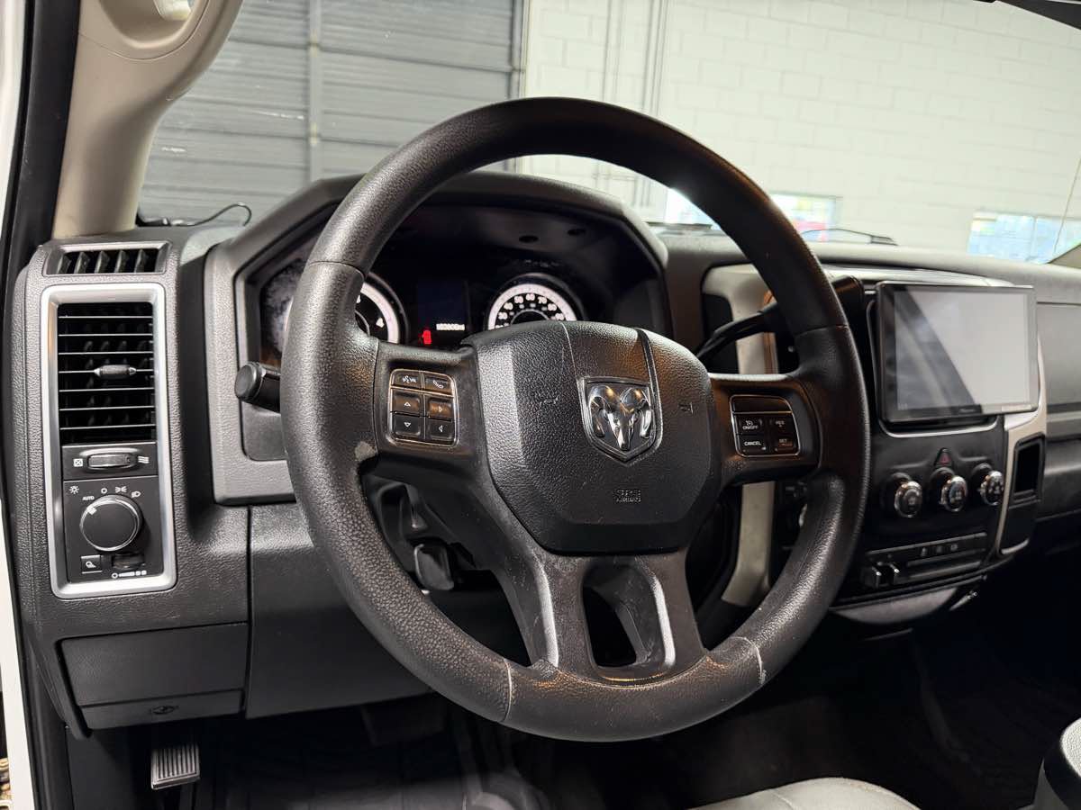 Used 2015 RAM 2500 SLT AWD/4WD image 14