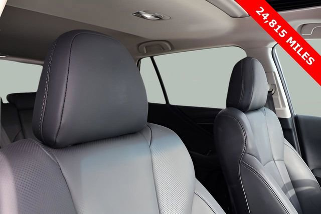 Used 2021 Subaru Outback Limited image 19