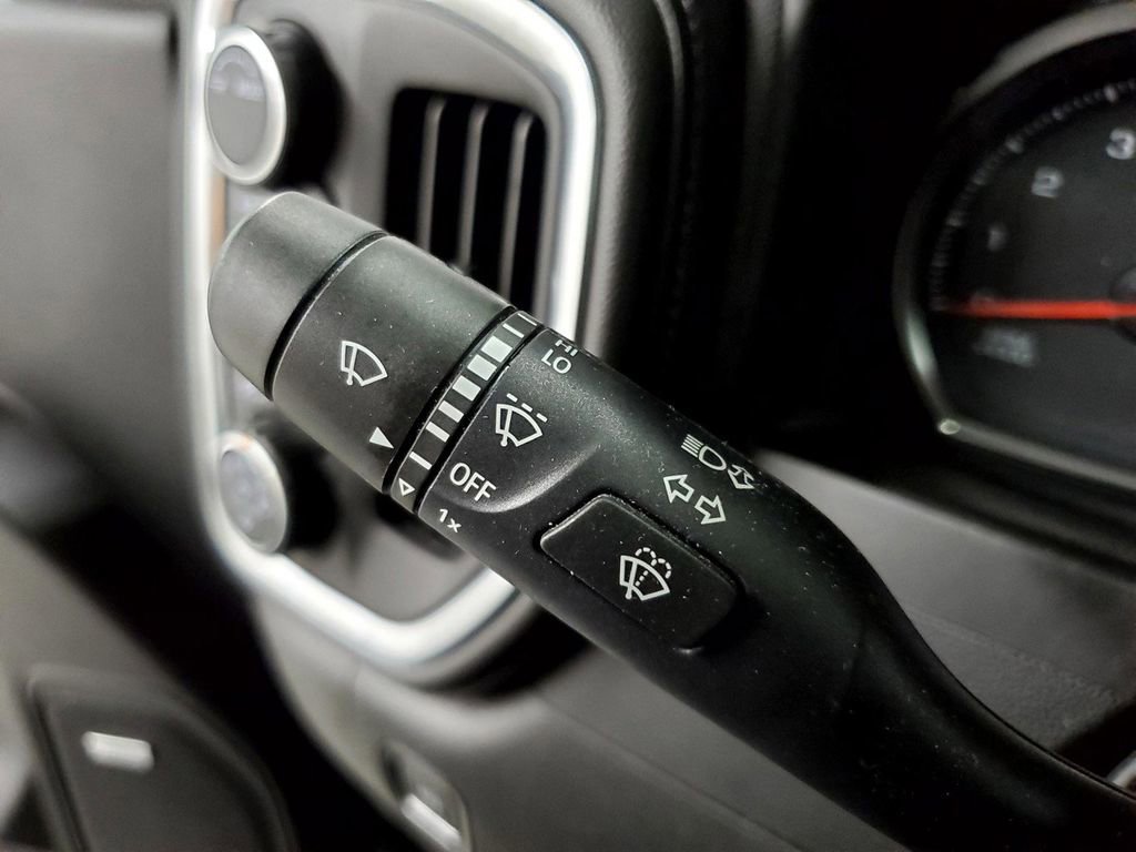 Used 2022 Chevrolet Silverado 1500 LT Trail Boss w/ LT Trail Boss Premium Package image 34