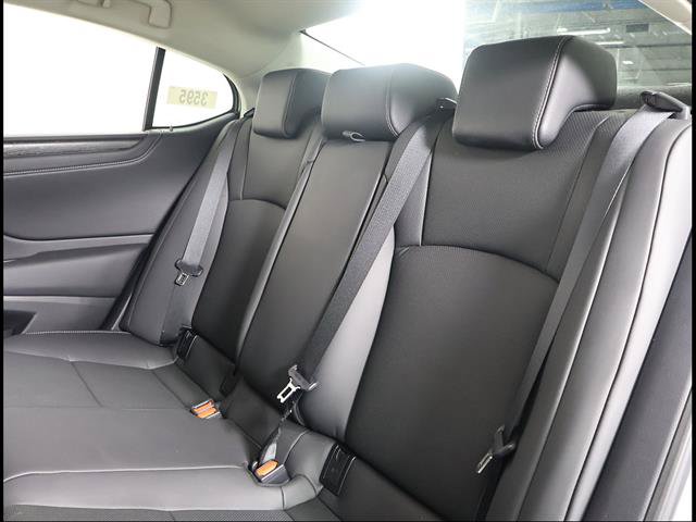 Certified 2025 Lexus ES 350 w/ Premium Package FWD image 10