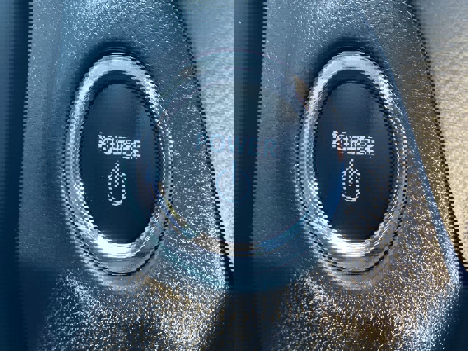 Used 2025 Toyota RAV4 XLE image 32