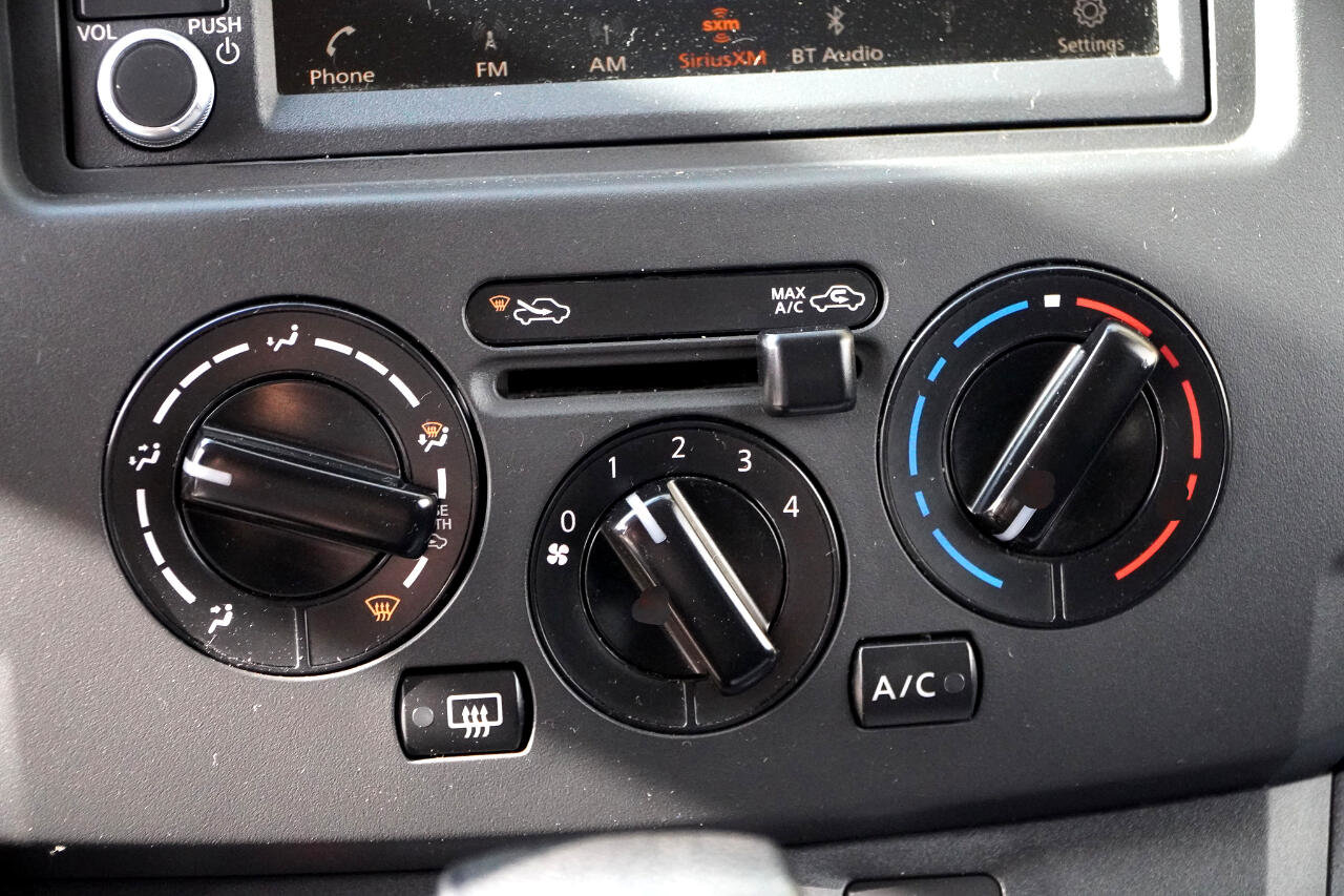 Used 2020 Nissan NV200 SV w/ Sliding Glass Door Package image 36