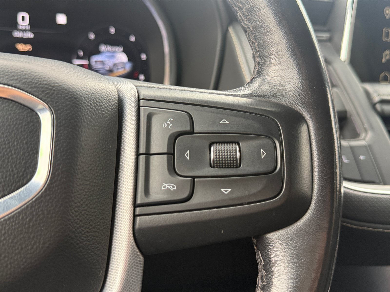 Used 2018 GMC Yukon Denali AWD/4WD image 19