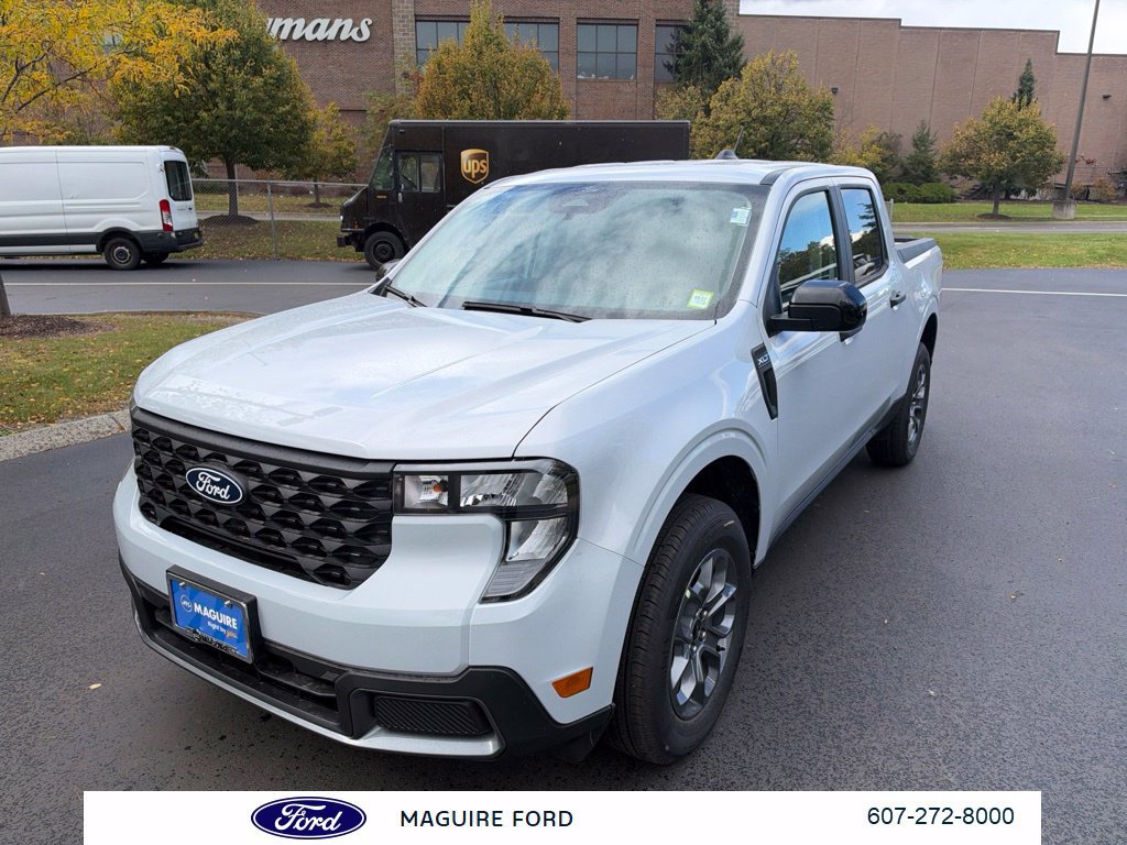 New 2026 Ford Maverick XLT w/ Equipment Group 301A AWD/4WD image 8