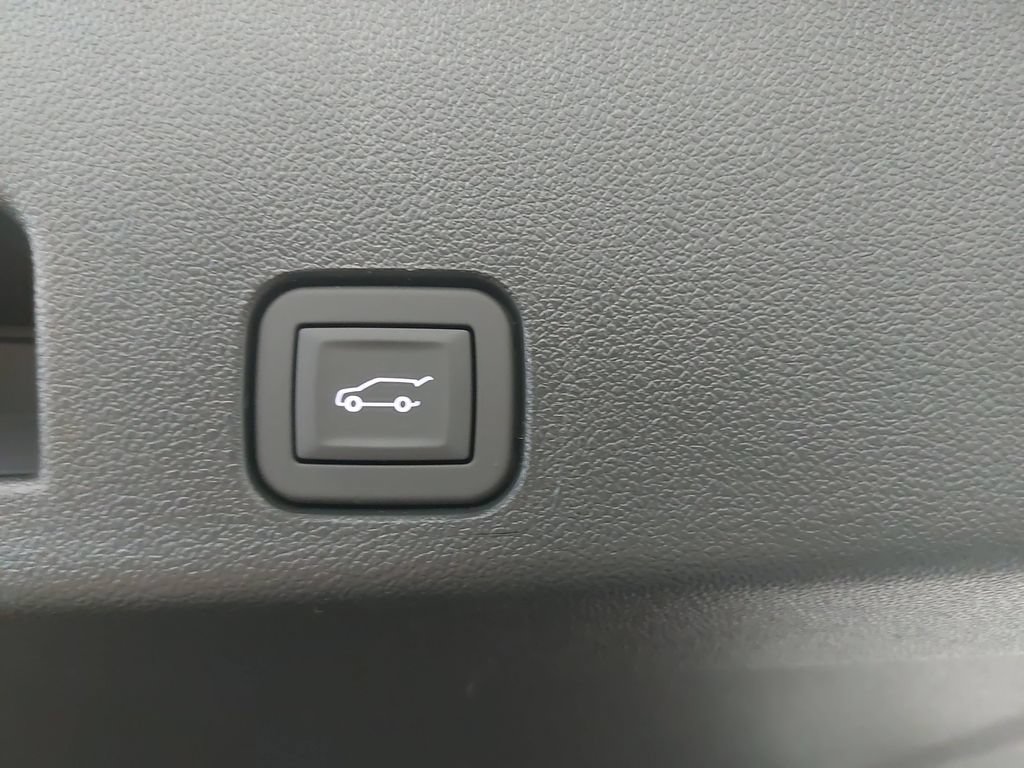 New 2026 GMC Acadia AT4 w/ Super Cruise Package AWD/4WD image 14