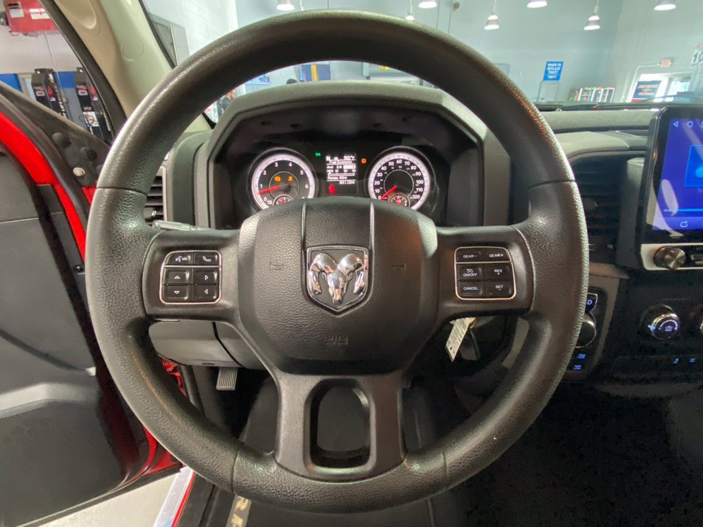 Used 2015 RAM 1500 Express AWD/4WD image 21