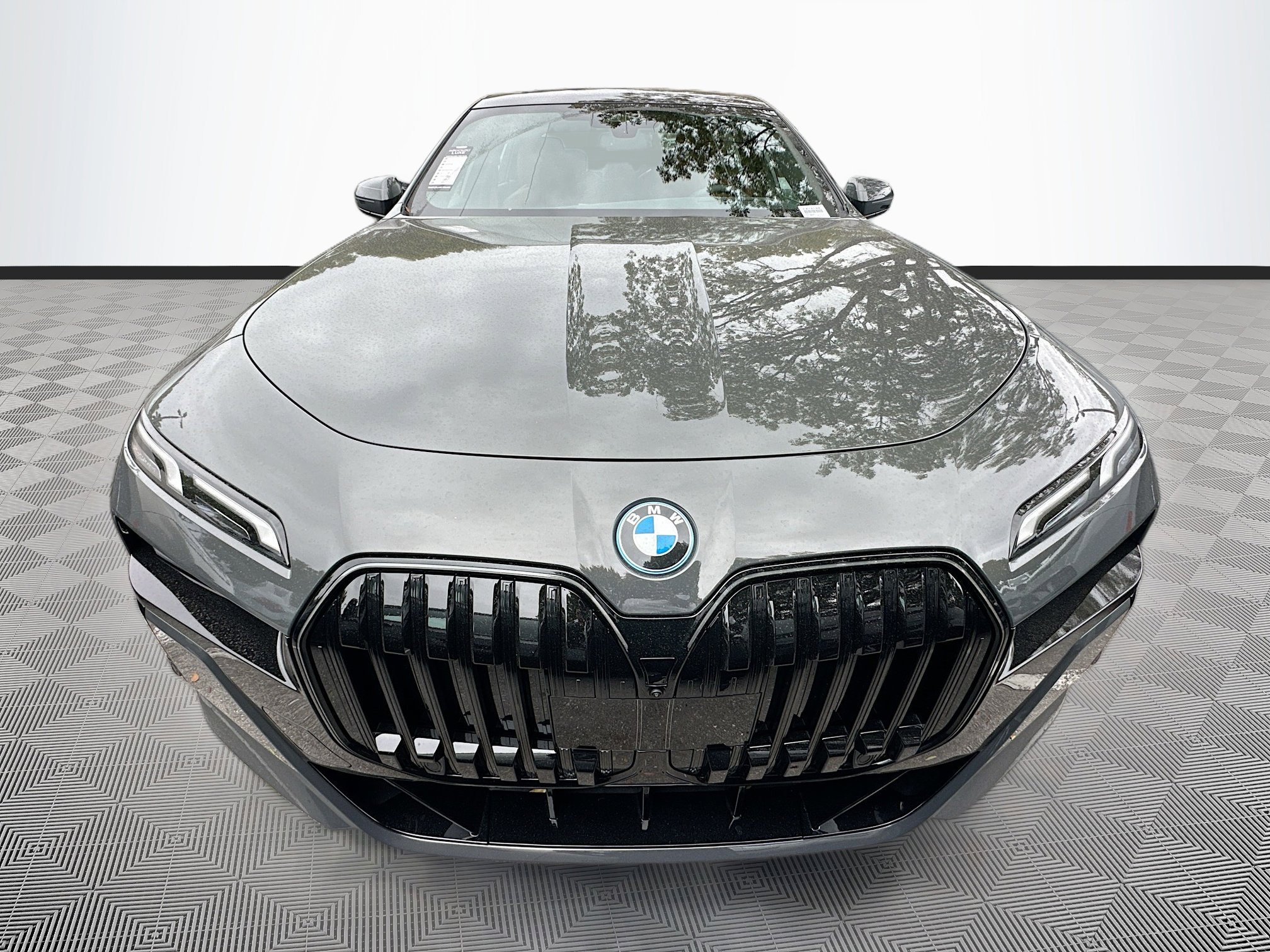 New 2026 BMW i7 eDrive50 w/ M Sport Package image 2