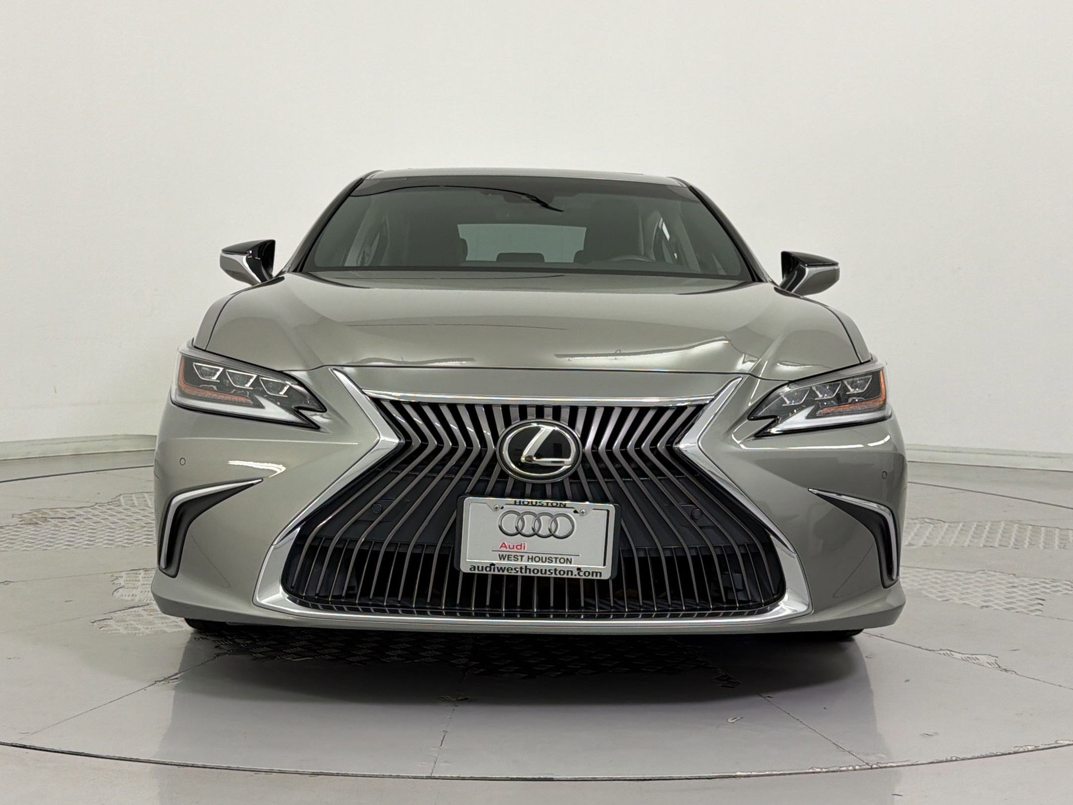 Used 2019 Lexus ES 350 FWD image 6