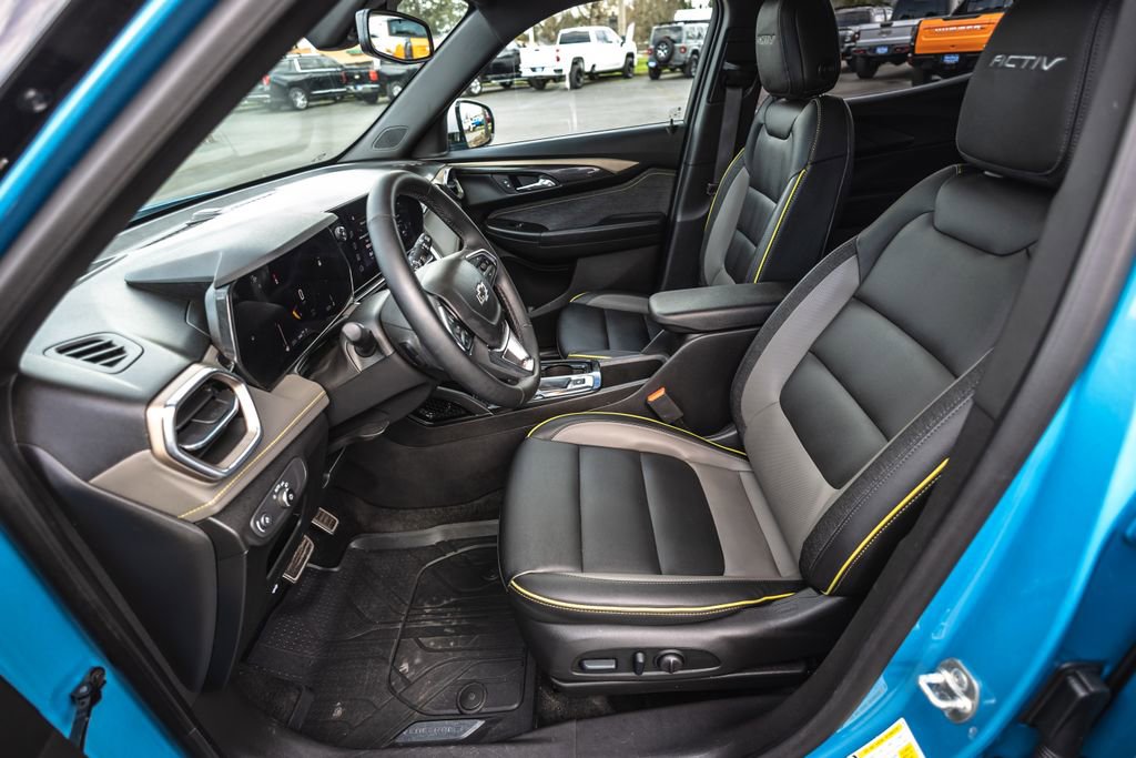 Used 2025 Chevrolet TrailBlazer ACTIV w/ Convenience Package image 20