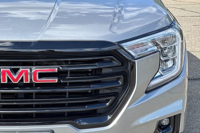 Used 2023 GMC Terrain SLT w/ Elevation Edition FWD image 52