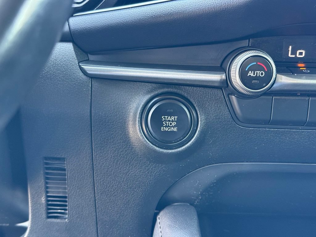 Used 2023 MAZDA MAZDA3 s FWD image 30