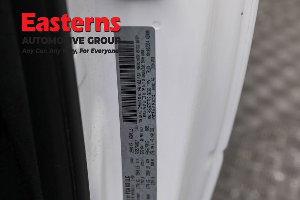 Used 2020 RAM 1500 Classic SLT image 32