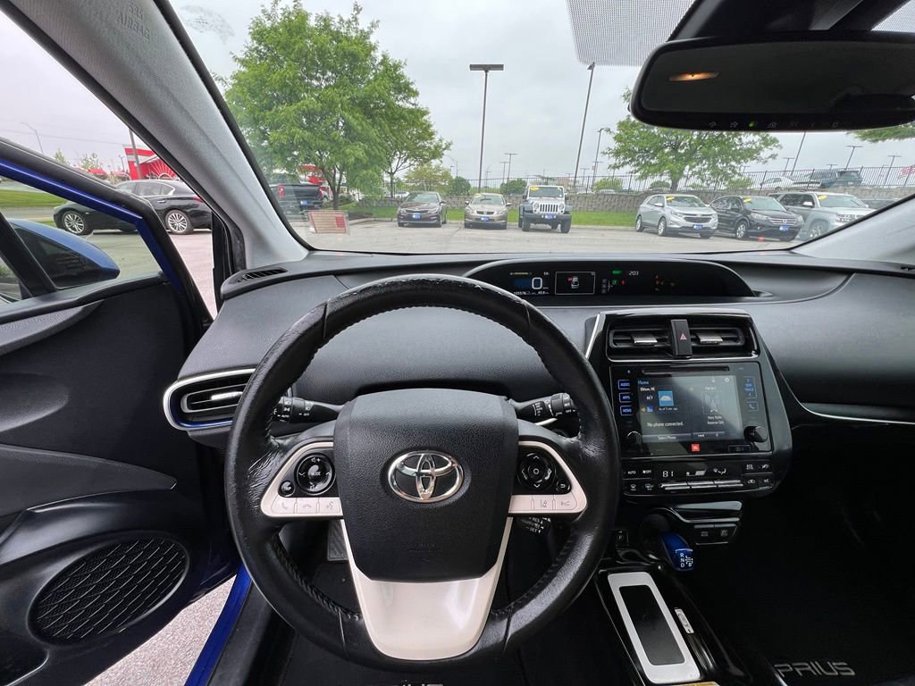 Used 2016 Toyota Prius Four Touring w/ Premium Convenience Package FWD image 36