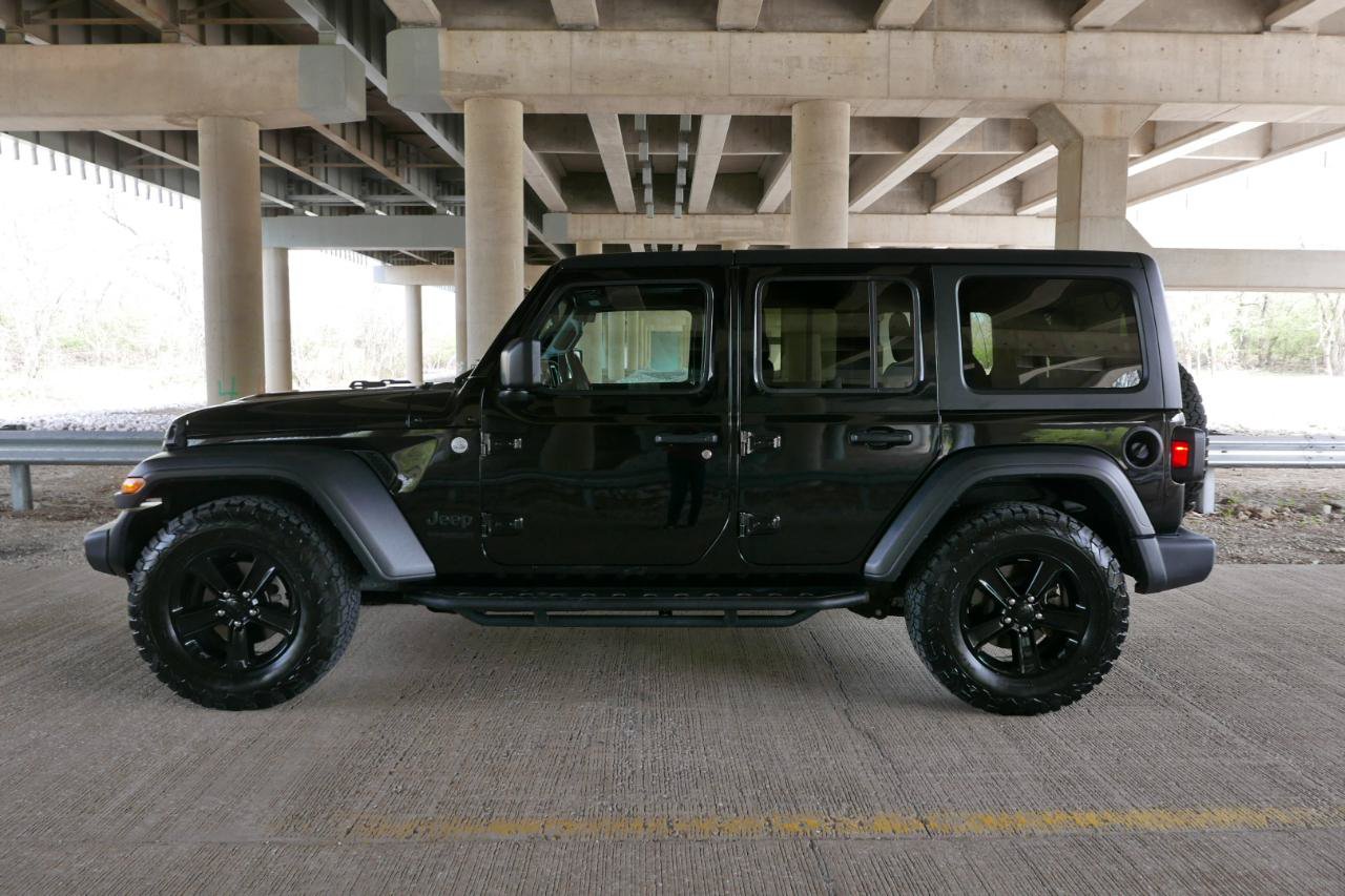 Used 2020 Jeep Wrangler Unlimited Sport AWD/4WD image 23