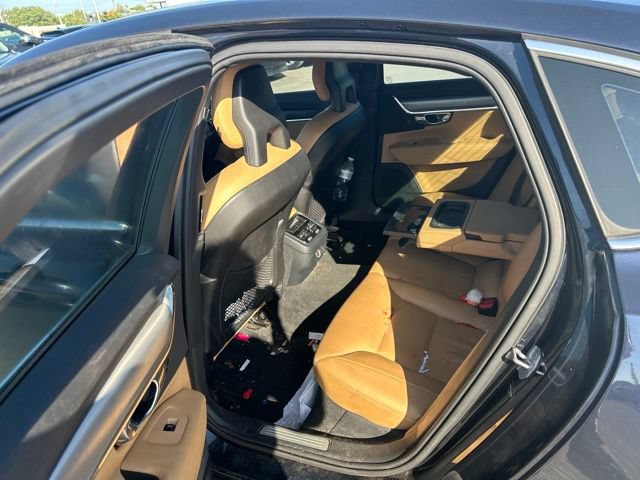 Used 2017 Volvo S90 T5 Momentum w/ Vision Package FWD image 21