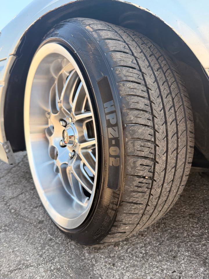 Used 2000 Toyota Camry XLE FWD image 5