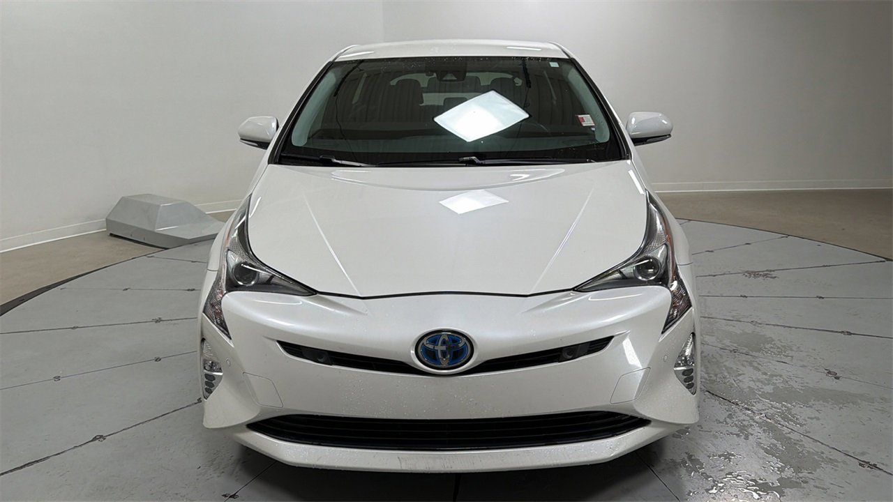 Used 2016 Toyota Prius Four video 2