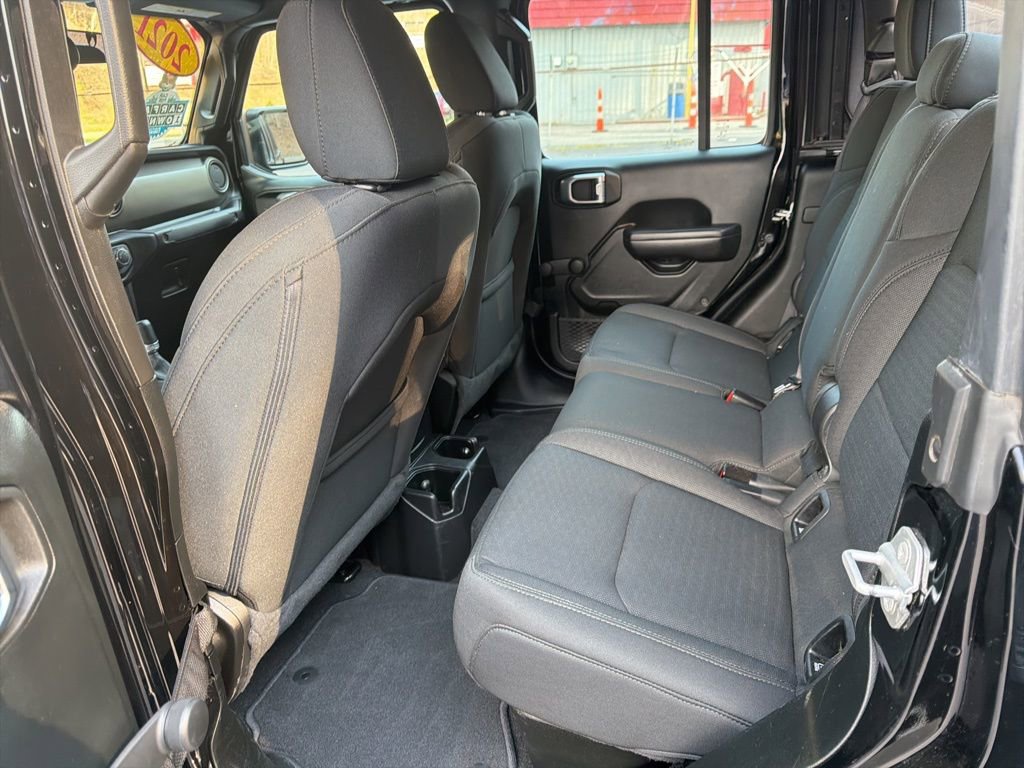 Used 2021 Jeep Gladiator Sport image 11
