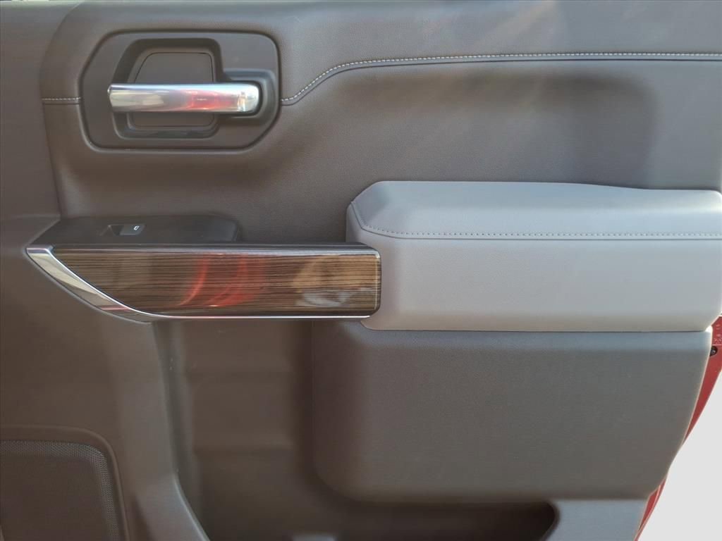 Used 2022 Chevrolet Silverado 1500 LT Trail Boss image 11