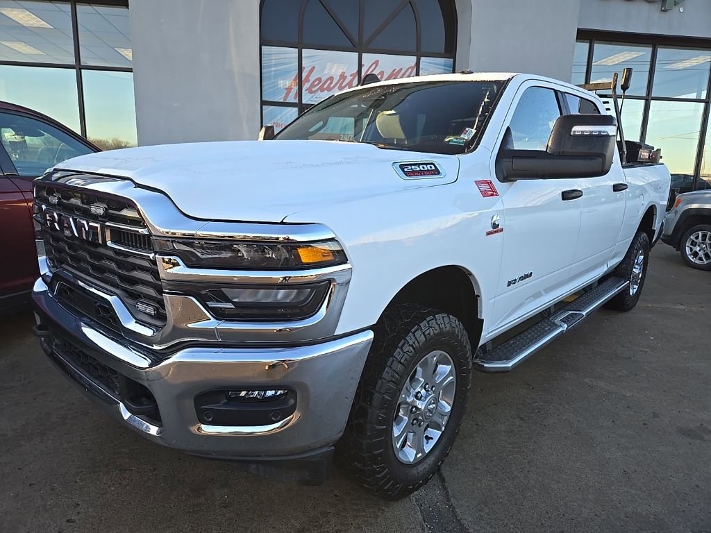 Used 2025 RAM 2500 Lone Star image 2