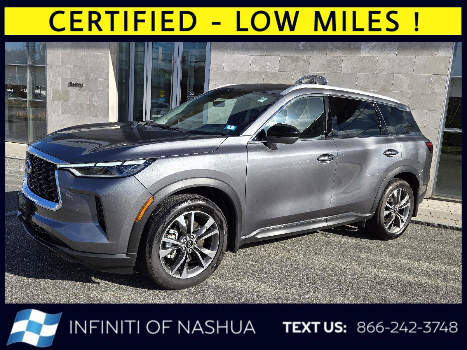 Certified 2025 INFINITI QX60 Luxe image 2