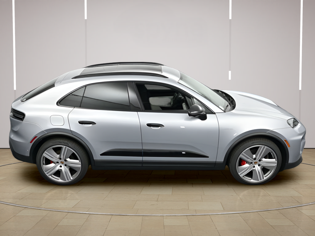 New 2025 Porsche Macan 4S Electric AWD/4WD image 38