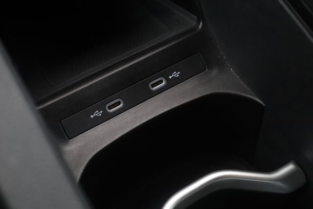 Used 2021 Volkswagen ID.4 Pro image 19