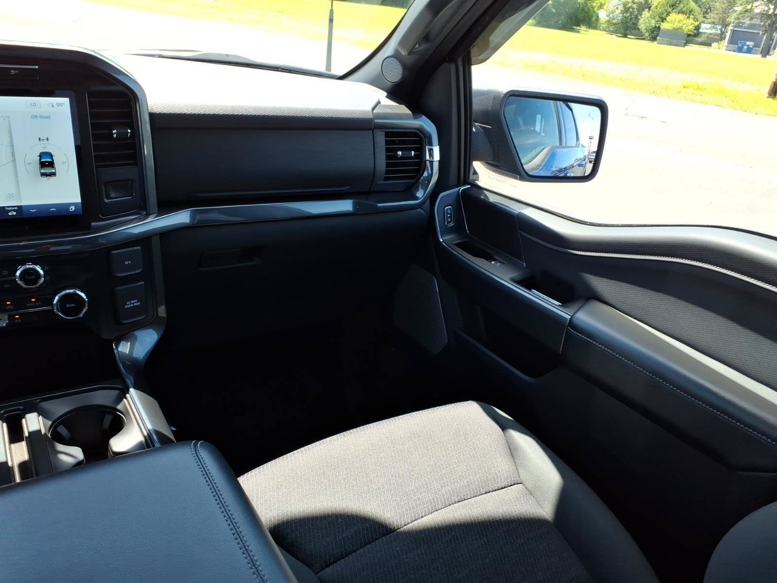 Used 2022 Ford F150 XLT w/ Equipment Group 302A High AWD/4WD image 12