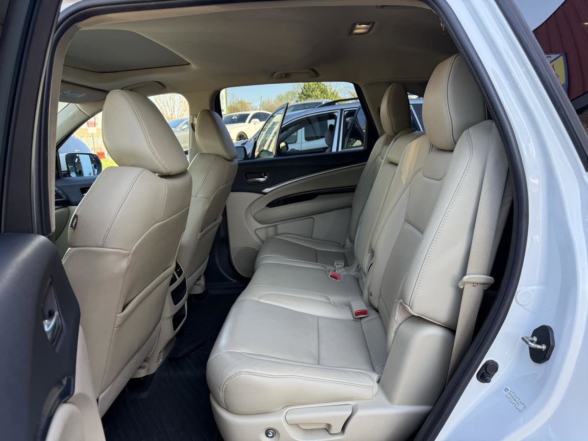 Used 2016 Acura MDX SH-AWD w/ Technology Package image 11