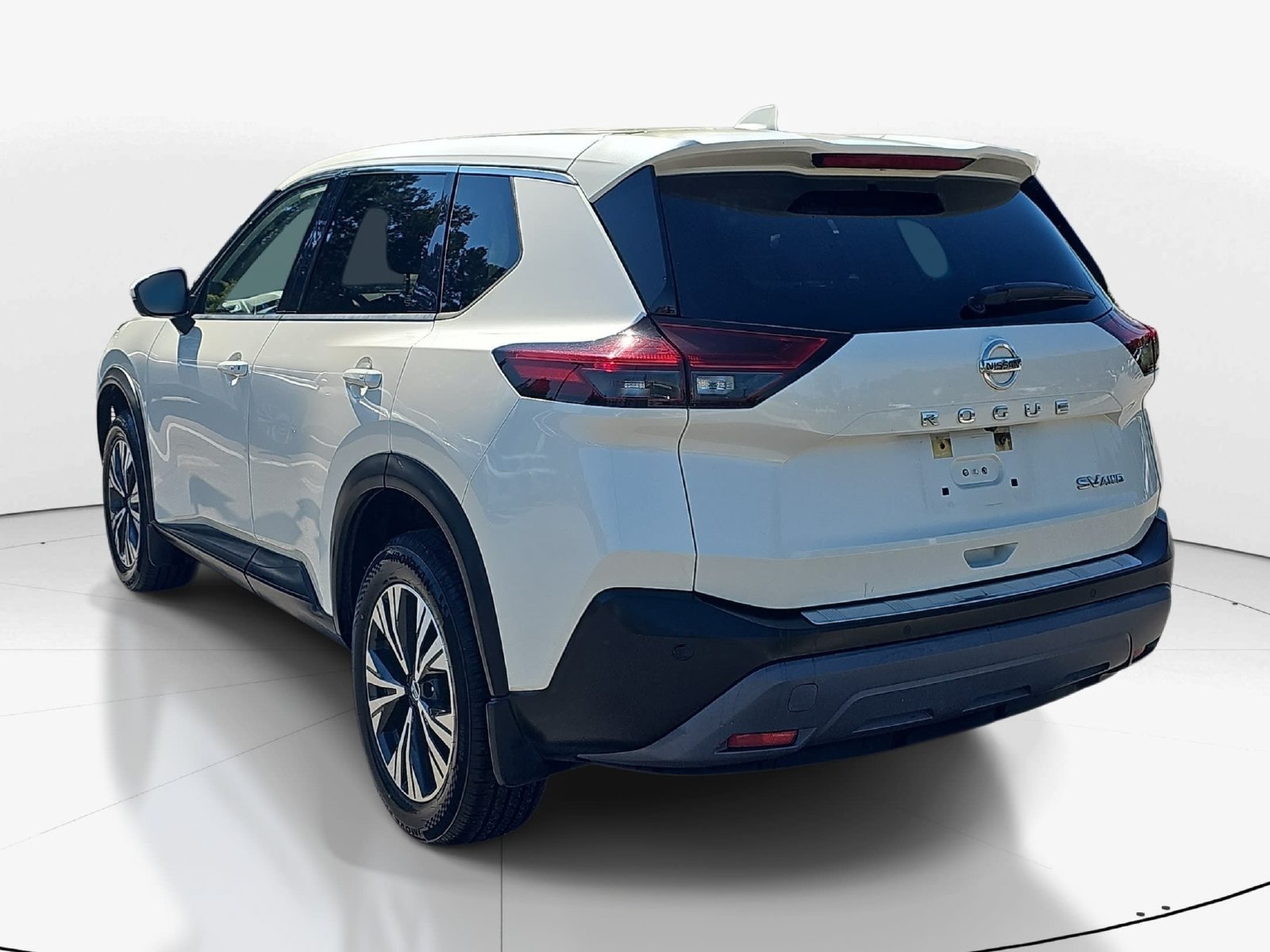 Used 2021 Nissan Rogue SV AWD/4WD image 8