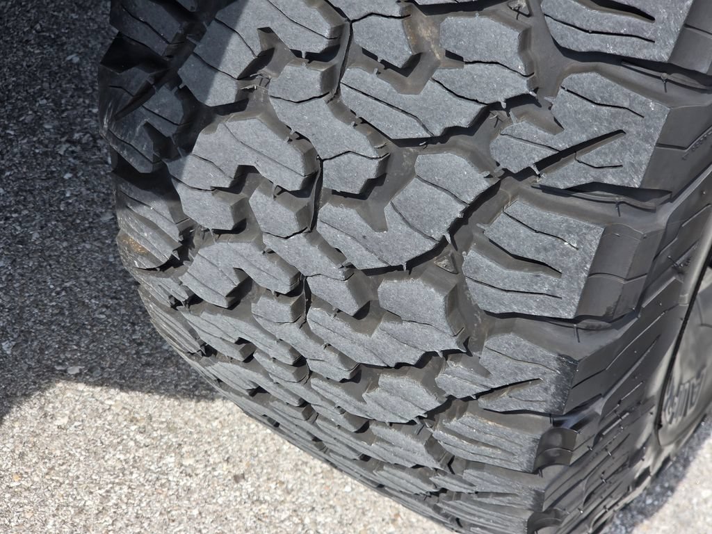 Used 2023 Jeep Wrangler Unlimited Sport AWD/4WD image 21