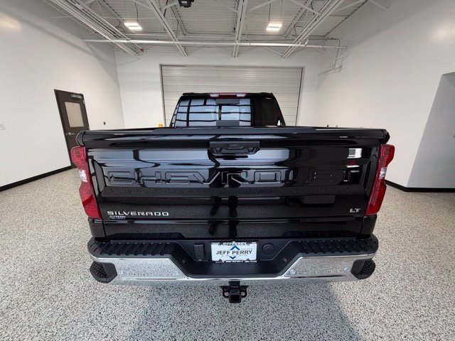 New 2026 Chevrolet Silverado 1500 LT w/ Safety Package AWD/4WD image 7