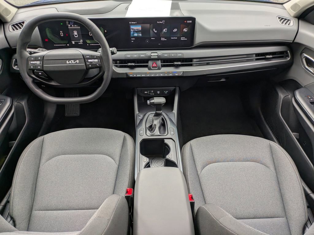 Used 2025 Kia K4 FWD image 14
