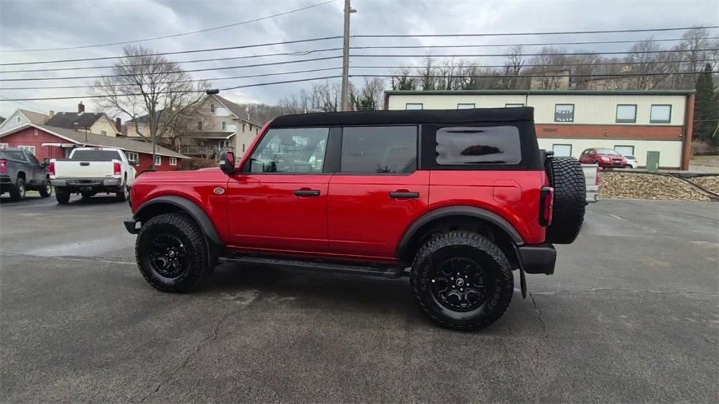 Used 2024 Ford Bronco Wildtrak image 7