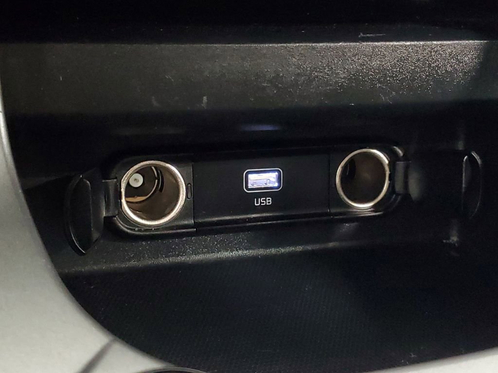 Used 2024 Kia Seltos LX image 21