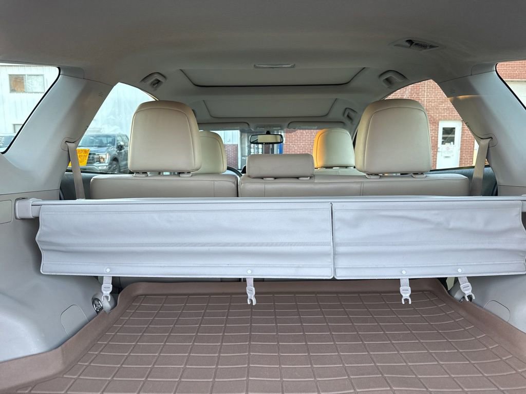 Used 2012 Toyota Prius V Two image 10