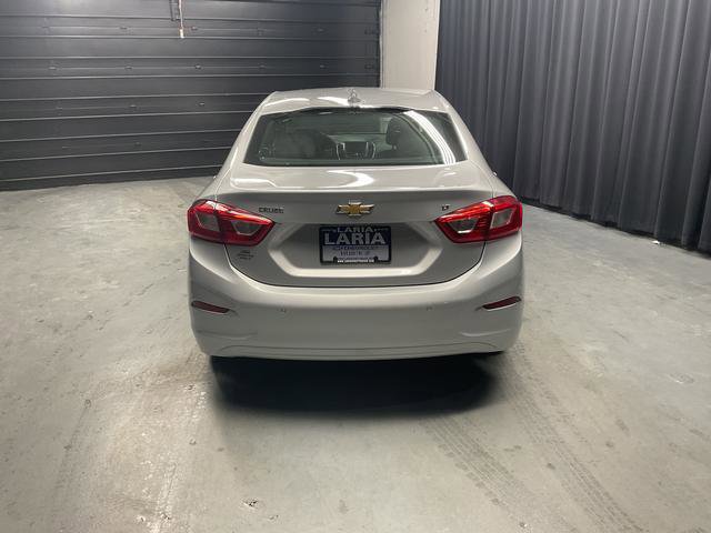 Used 2019 Chevrolet Cruze LT w/ Convenience Package image 3