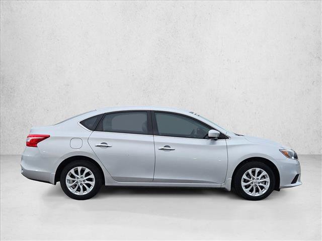 Used 2019 Nissan Sentra SV image 4