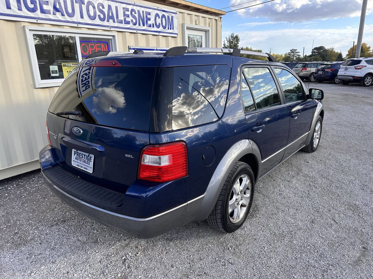 Used 2007 Ford Freestyle SEL image 8