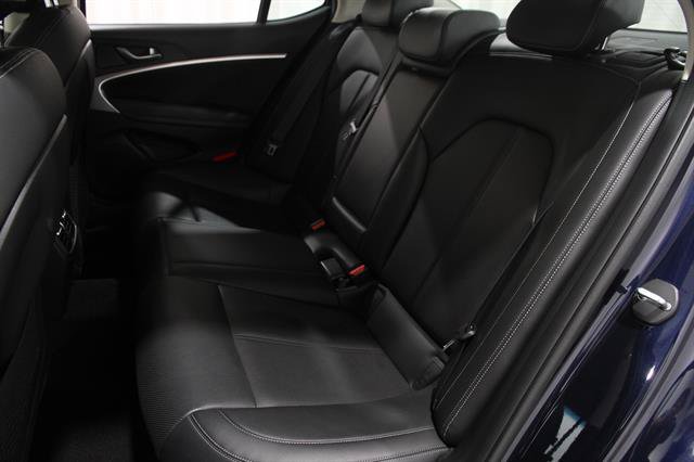 Certified 2023 Genesis G70 2.0T AWD/4WD image 18