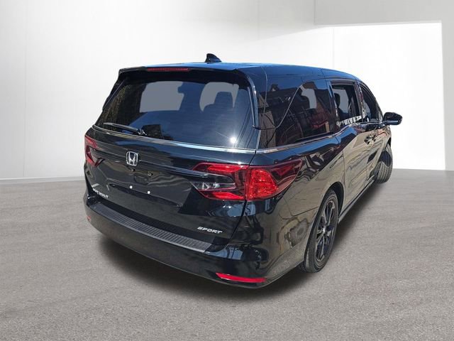 Used 2024 Honda Odyssey Sport image 3