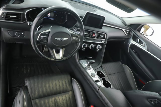 Used 2020 Genesis G70 3.3T image 17