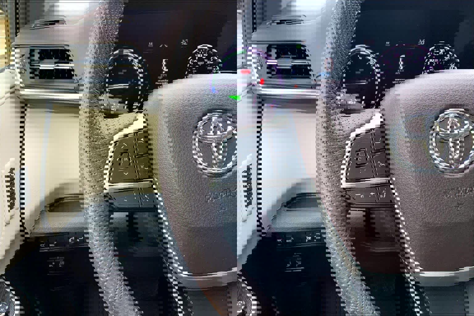 Certified 2021 Toyota Sienna Platinum image 45